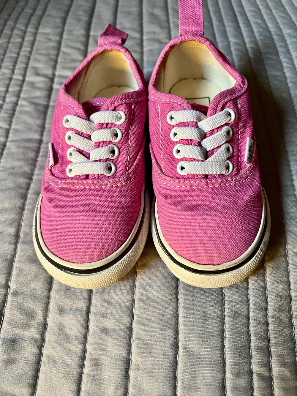 Vans Kids Canvas Sneaker - Pink 6c